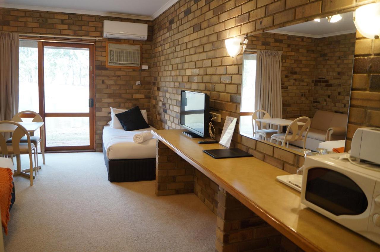 Magdala Motor Lodge & Lakeside Restaurant Stawell Eksteriør billede